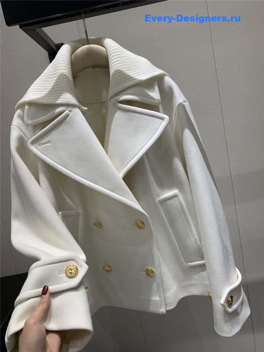 Gvc*1 short coat