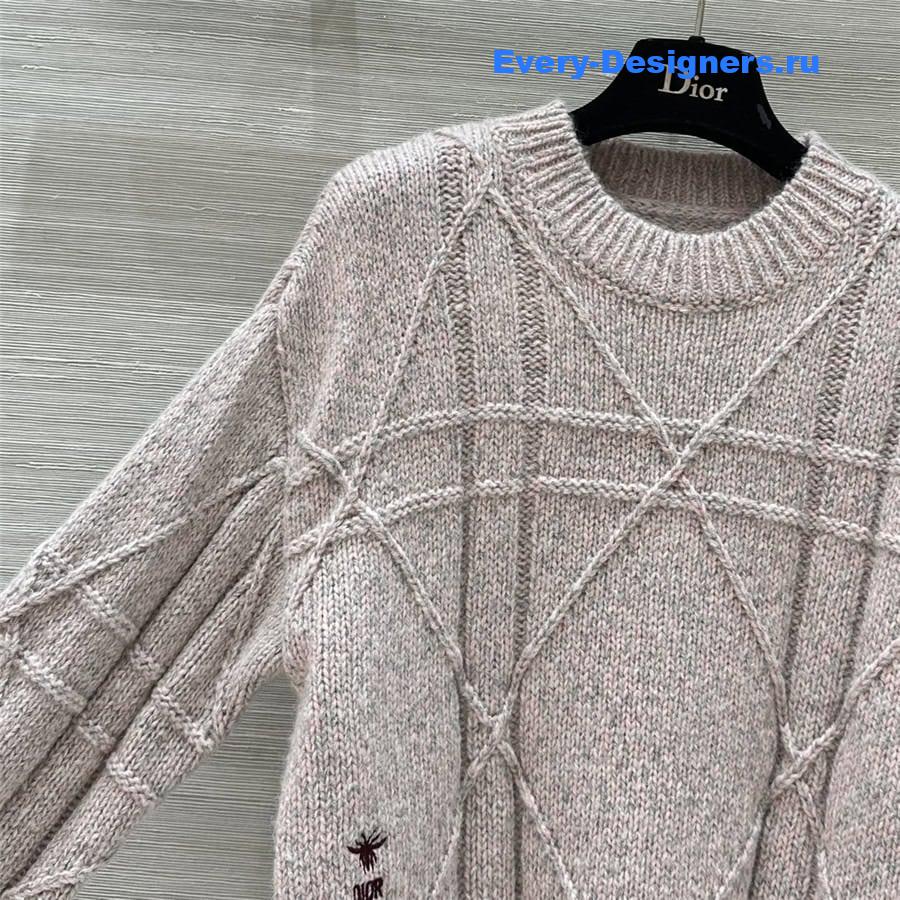 D10r check knit sweater beige