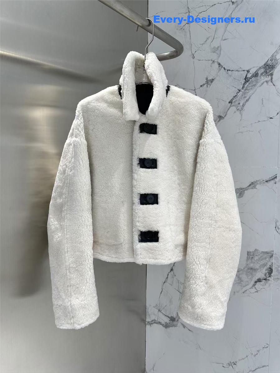 D10r double-sided sheepskin fur coat