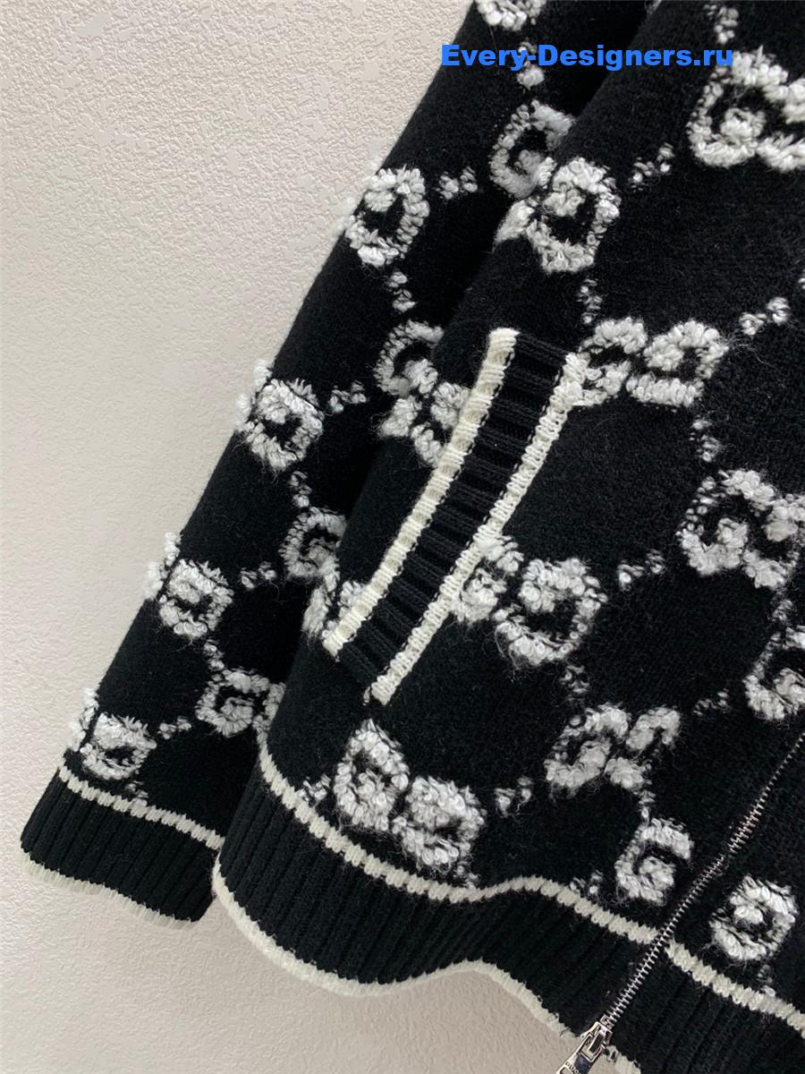 Gvc*1 stitch jacquard cardigan in black