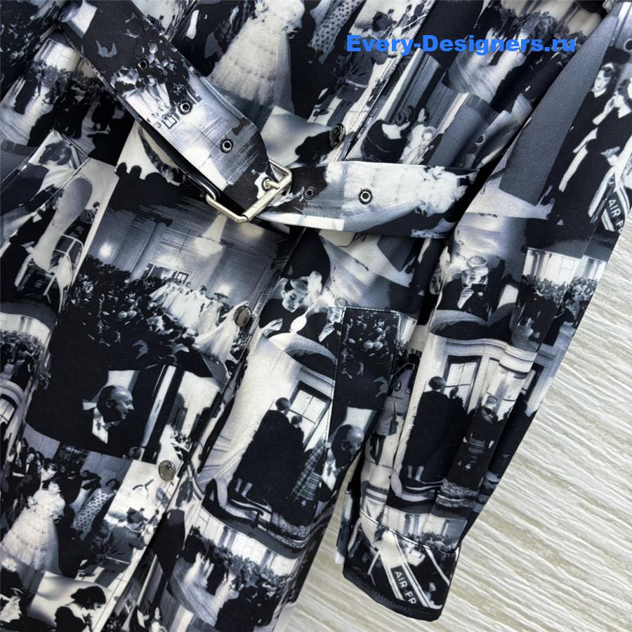 D10r vintage portrait print trench coat