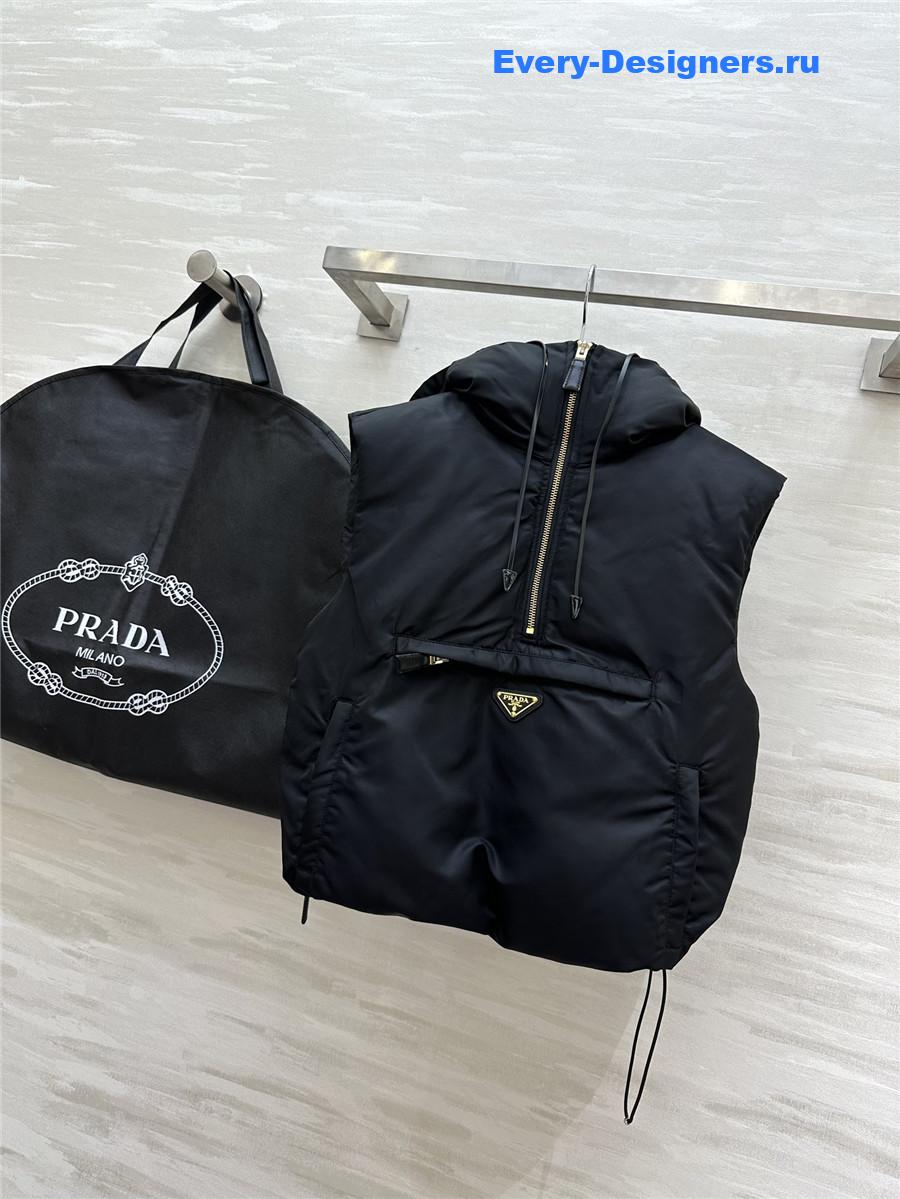 Pra*a hooded down vest