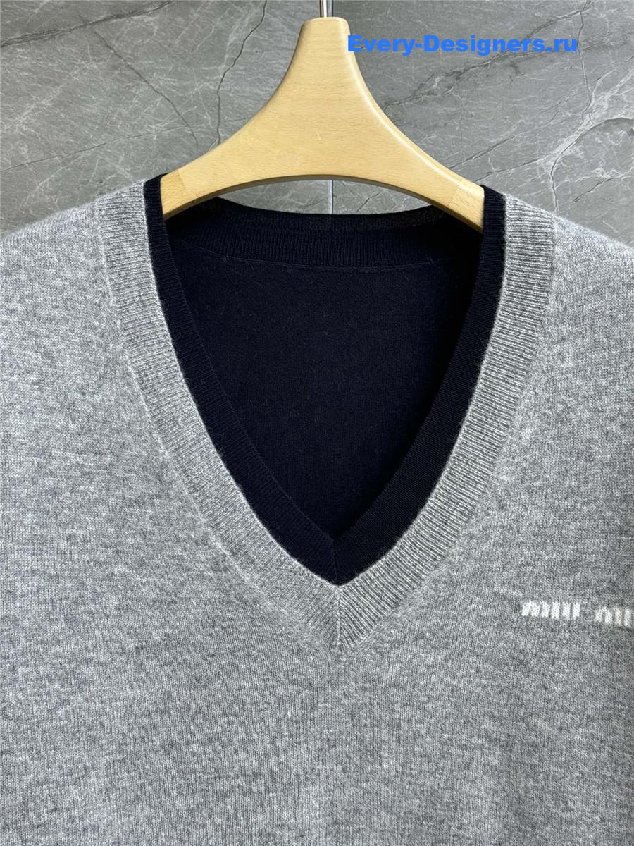 MIU MIU Atelier V-Neck Cashmere Sweater
