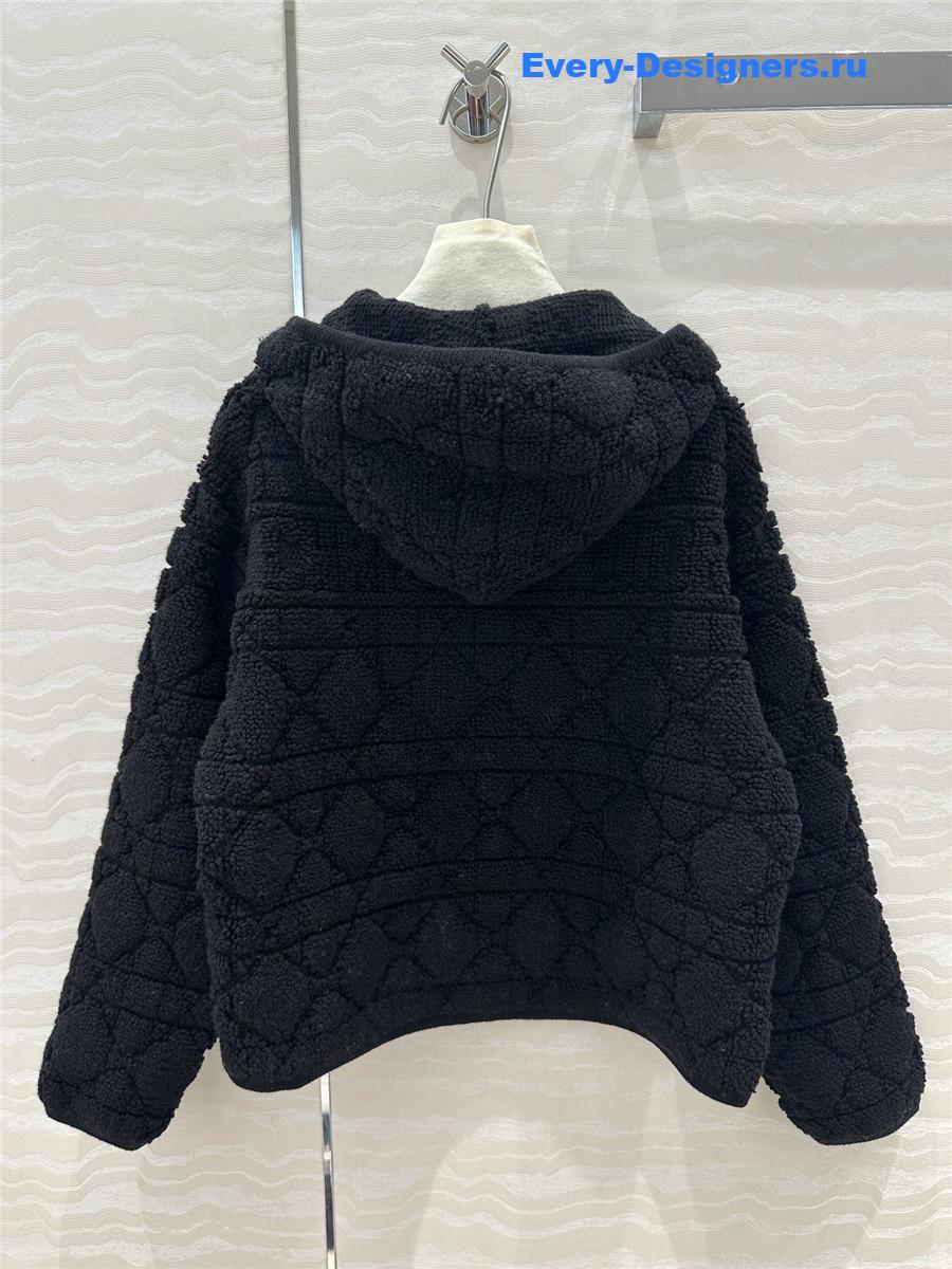 D10r hooded jacket
