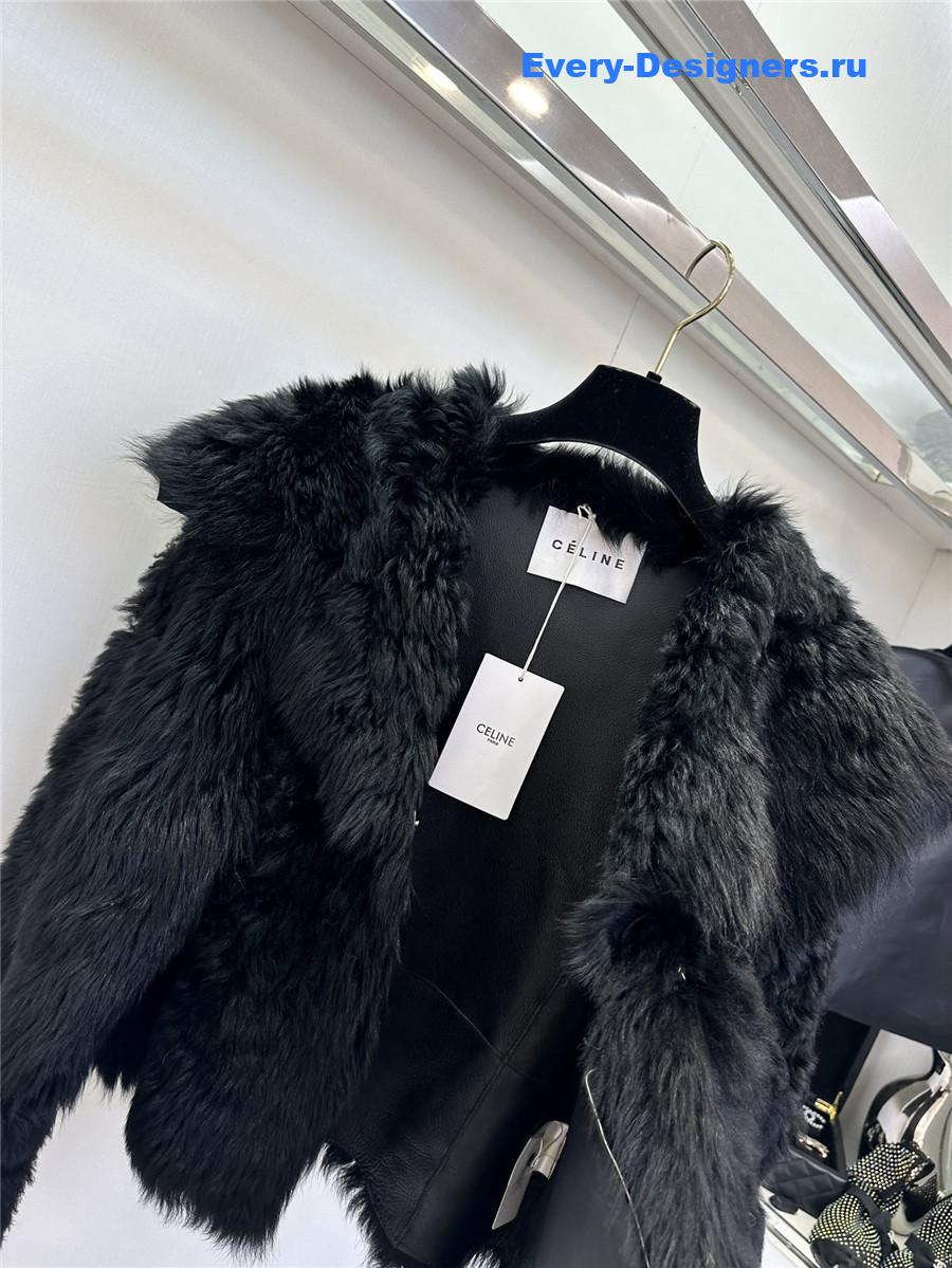 Ce1i*e fur coat