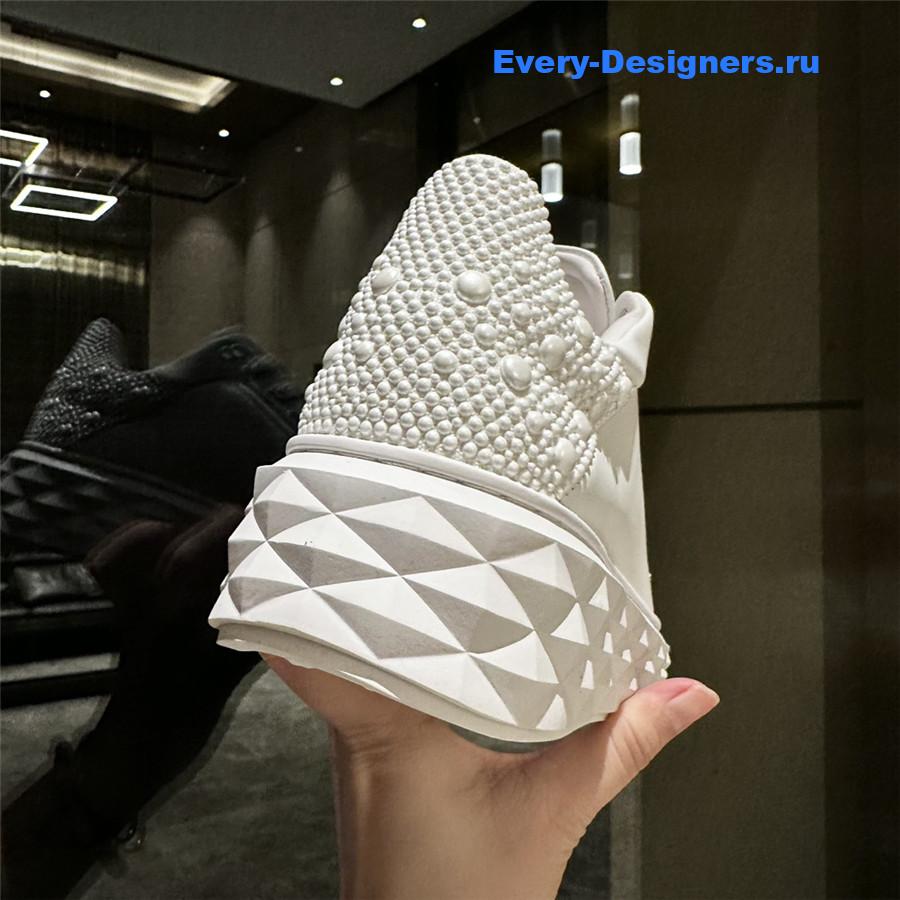 j1m*y ch00 white D1am0nd maxi sneakers