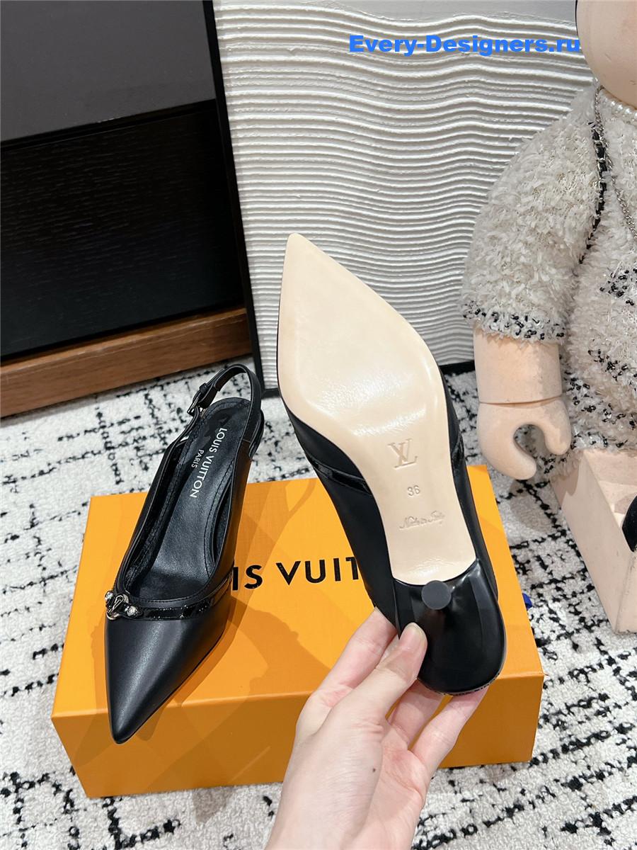 l0vis Vvtt0n lv pointed high heels