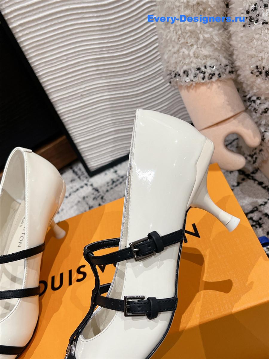 l0vis Vvtt0n lv pointed high heels