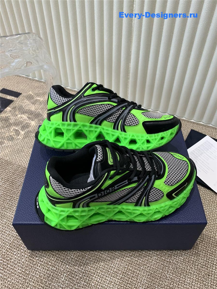 D10r b35 sneakers for women