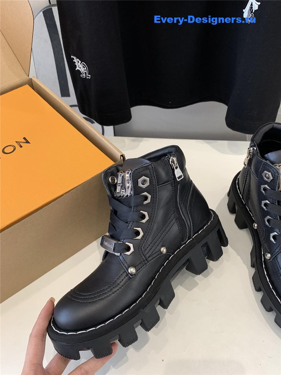 l0vis Vvtt0n lv checker ankle boot black