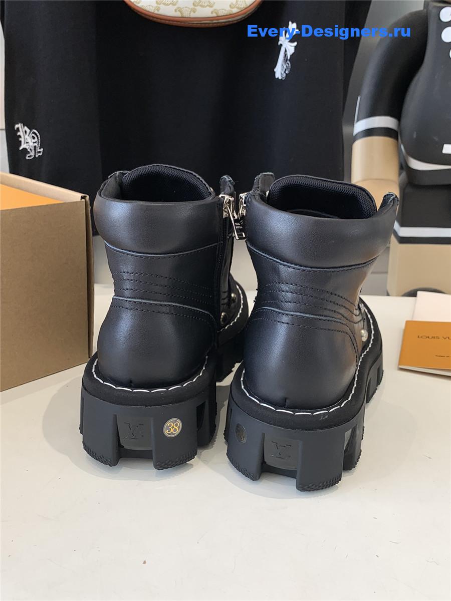 l0vis Vvtt0n lv checker ankle boot black