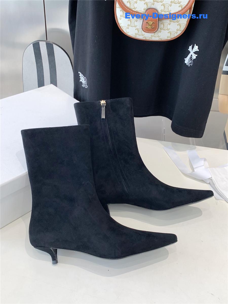 The R0w liisa suede ankle boots