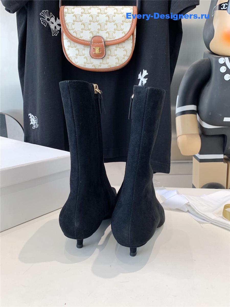 The R0w liisa suede ankle boots