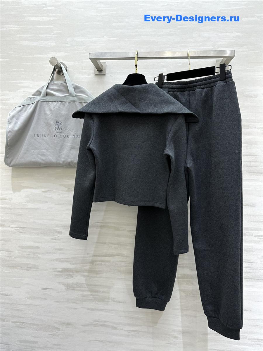BC Minimalist Sweatshirt Set