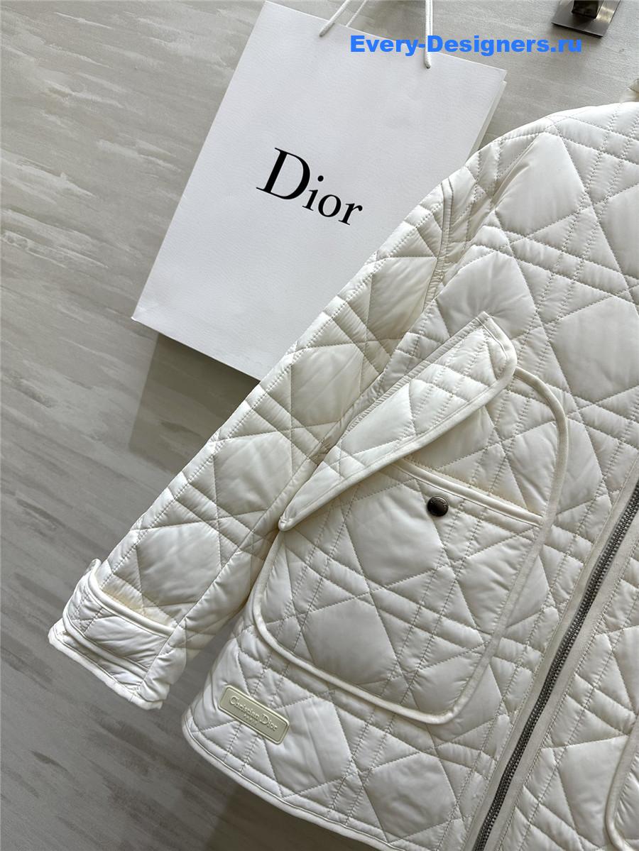 D10r quilted hooded jacket