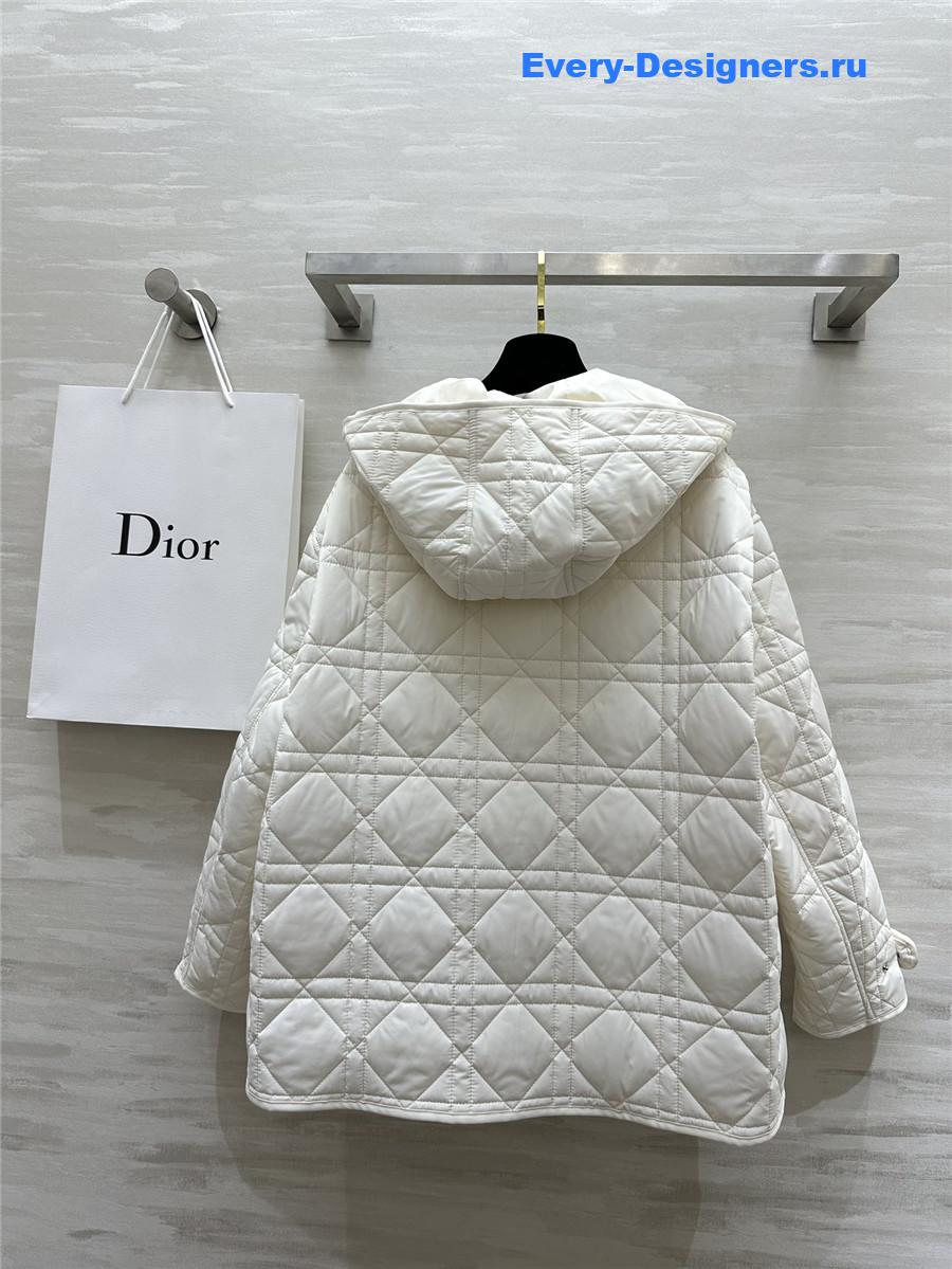 D10r quilted hooded jacket