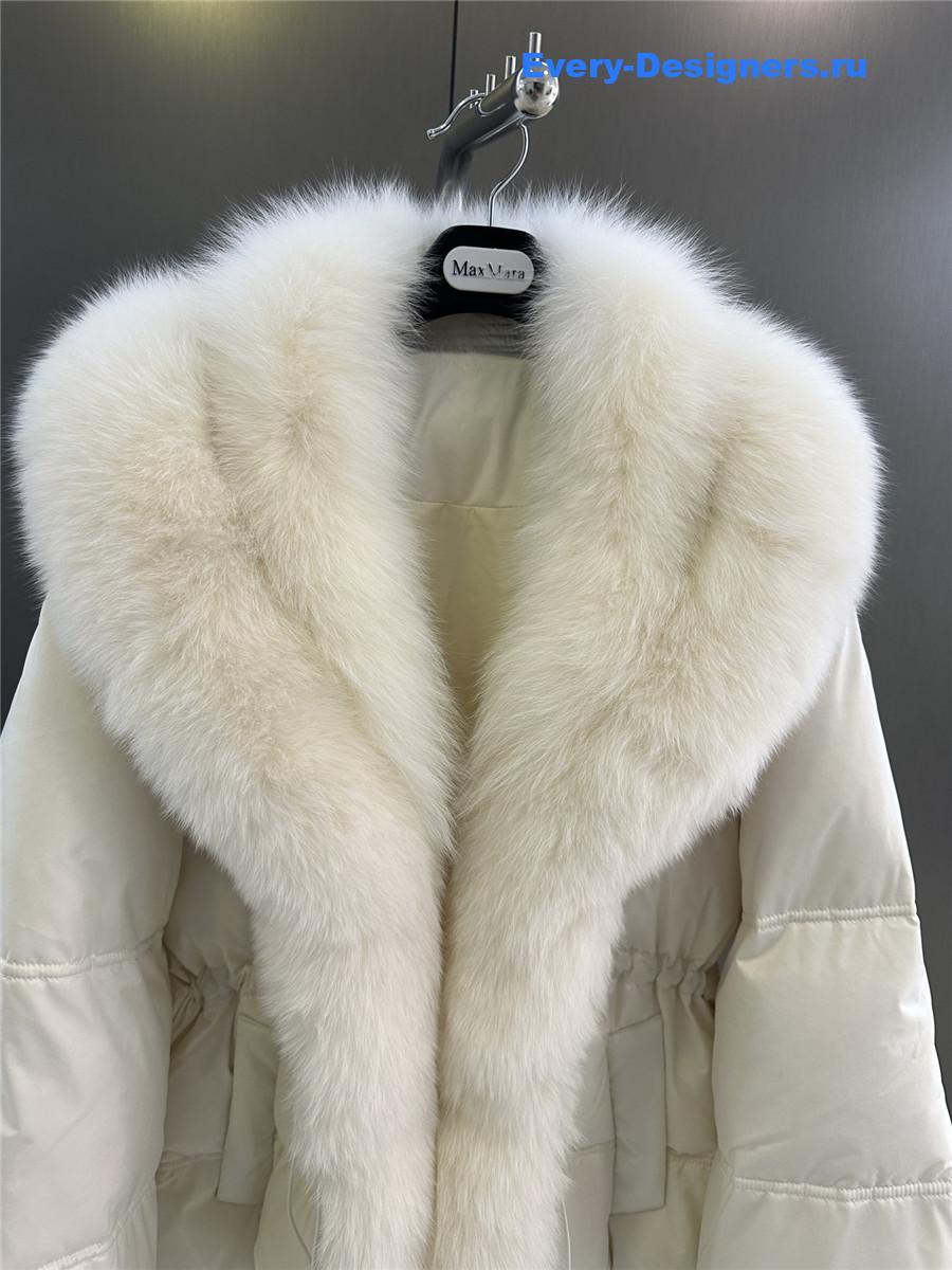Vanitoo Seia White Fur Trim Cube Coat