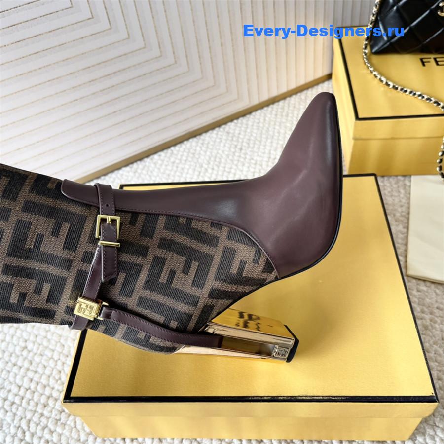 F**di delfina boots brown