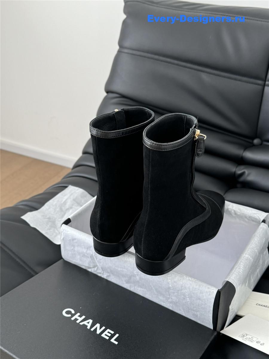 Ch**el logo black sedue leather ankle boots