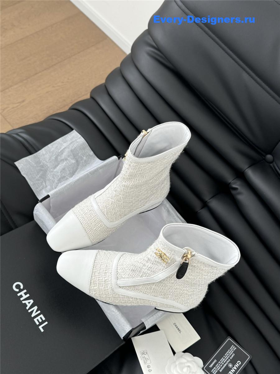 Ch**el logo tweed ankle boots