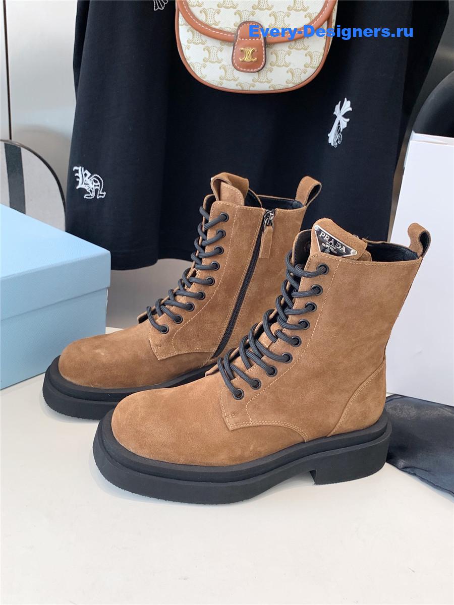 Pra*a suede triangle logo high top boots
