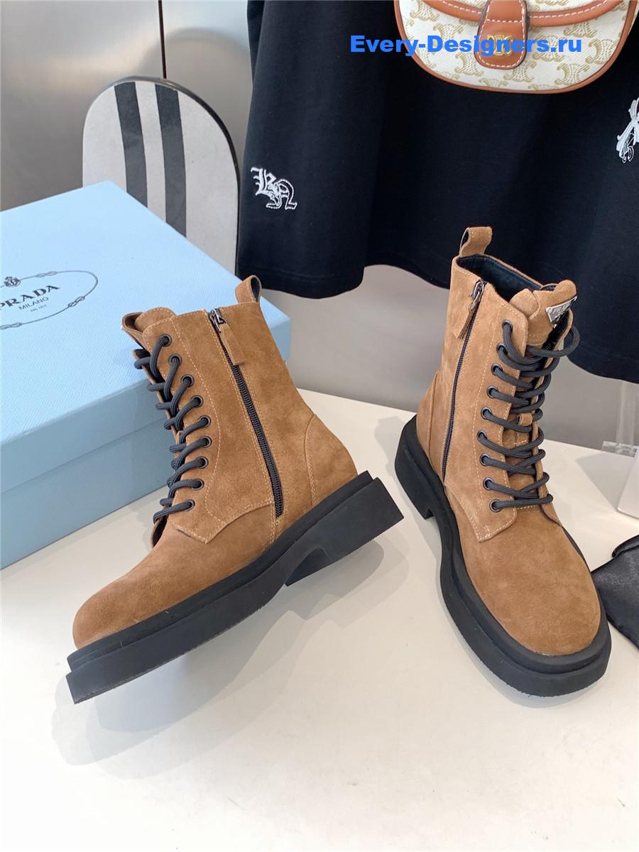 Pra*a suede triangle logo high top boots