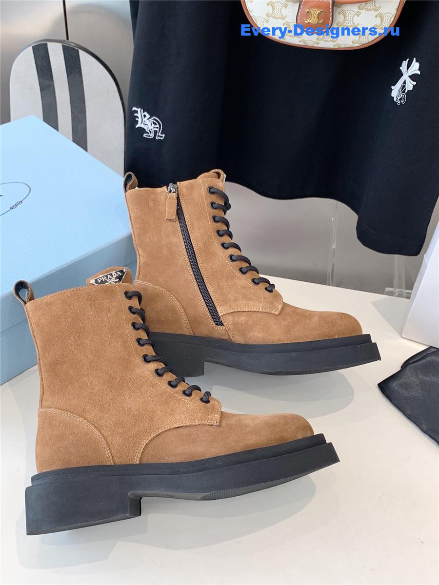 Pra*a suede triangle logo high top boots