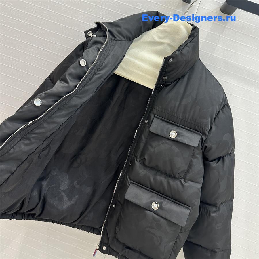 Ch**el stand collar down jacket
