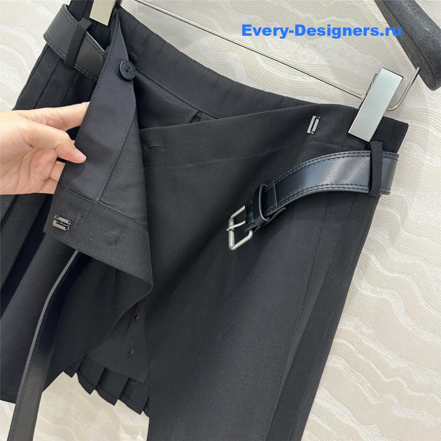 D10r belted pleated skirt