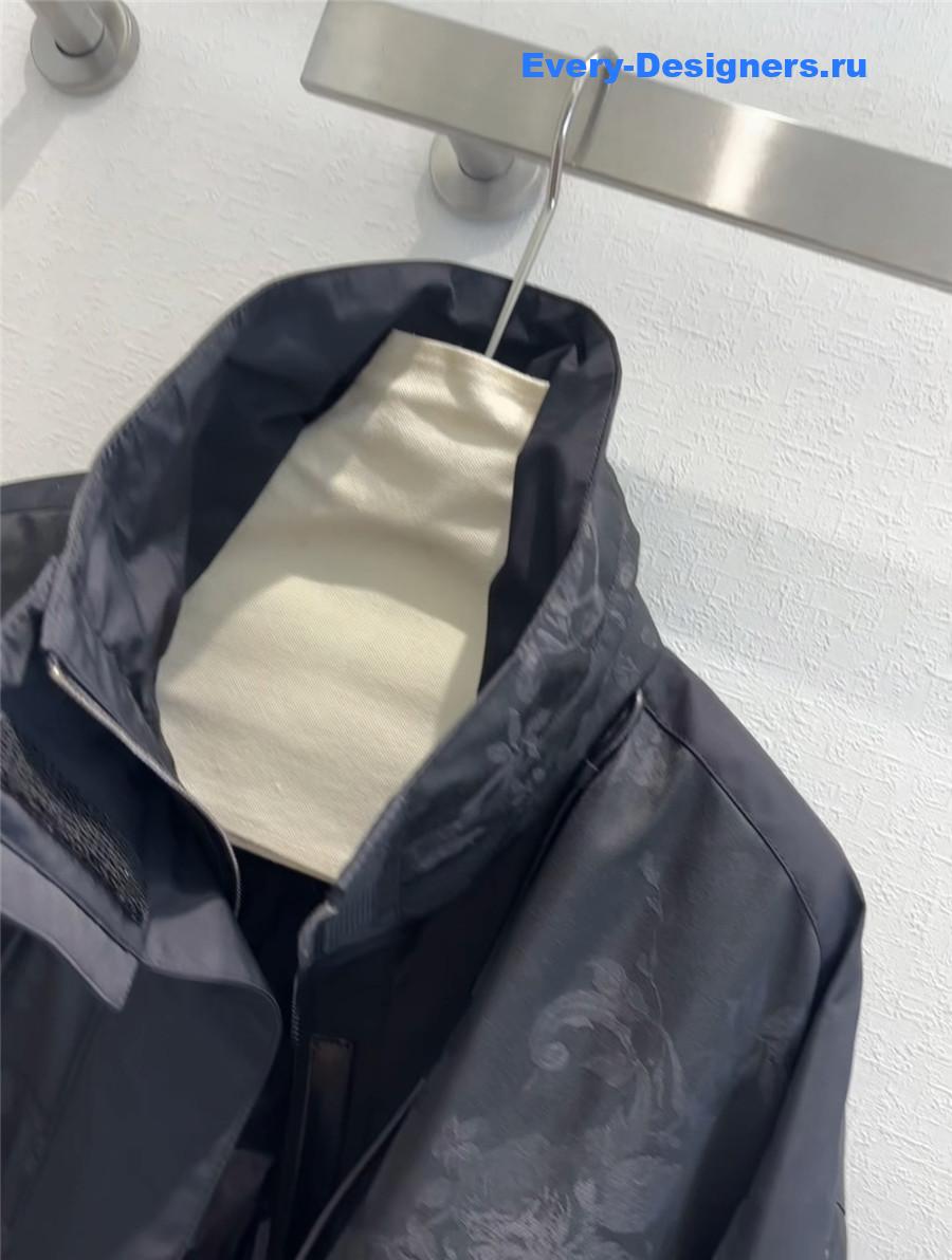Pra*a stand collar printed chinese down jacket