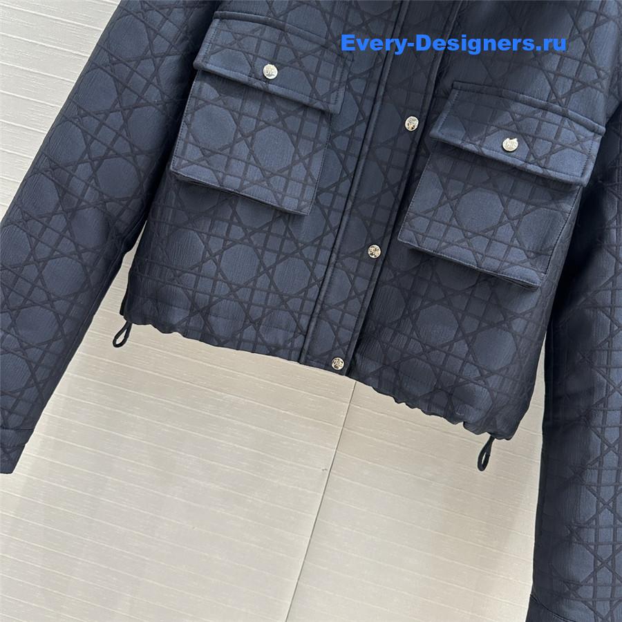 D10r cropped puffer jacket
