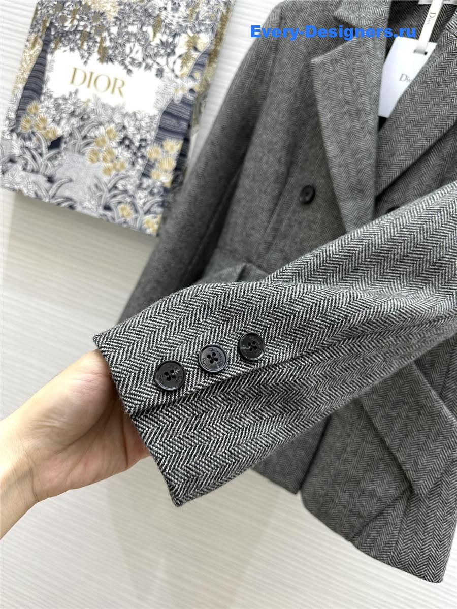 D10r waist coat