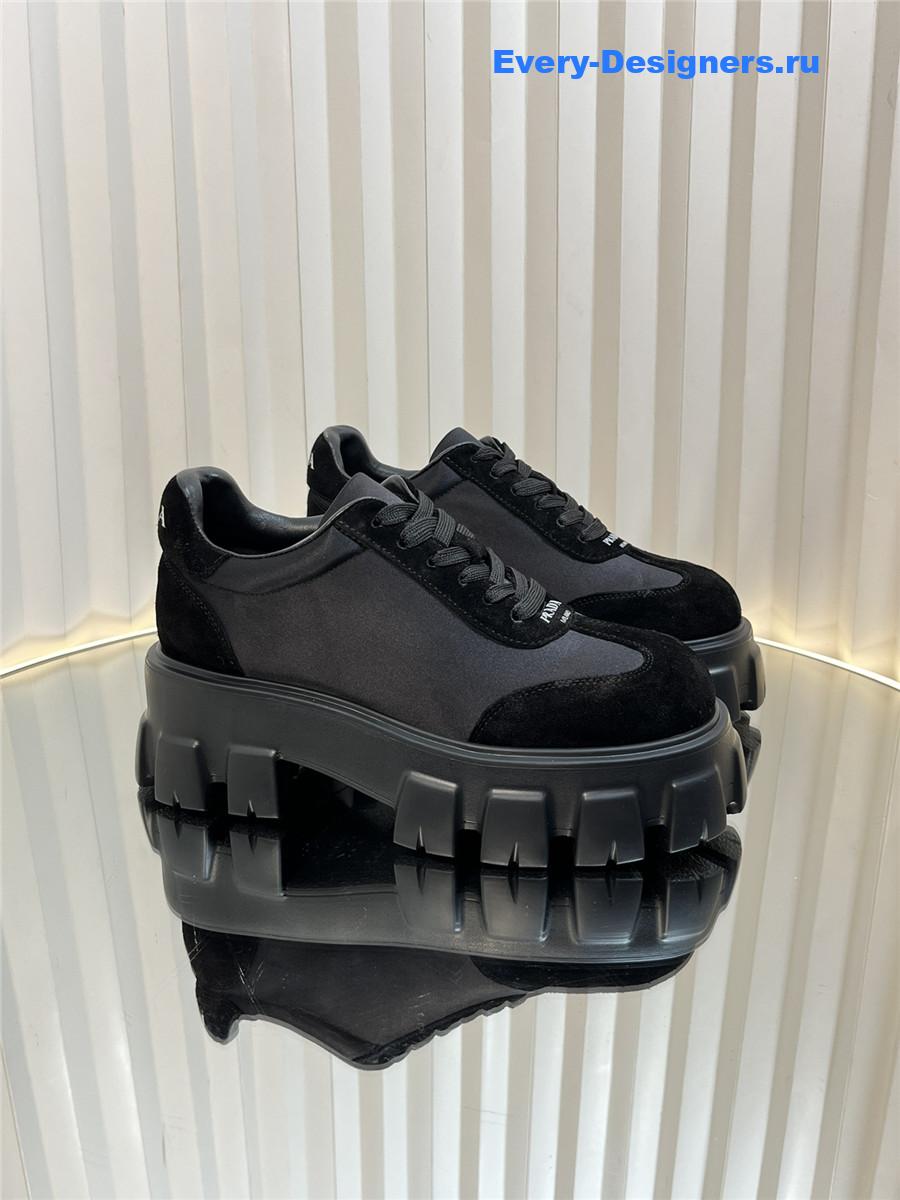 Pra*a suede low top platform sneakers black/grey