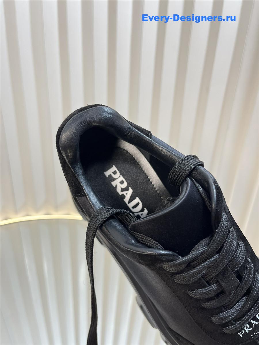 Pra*a suede low top platform sneakers black/grey