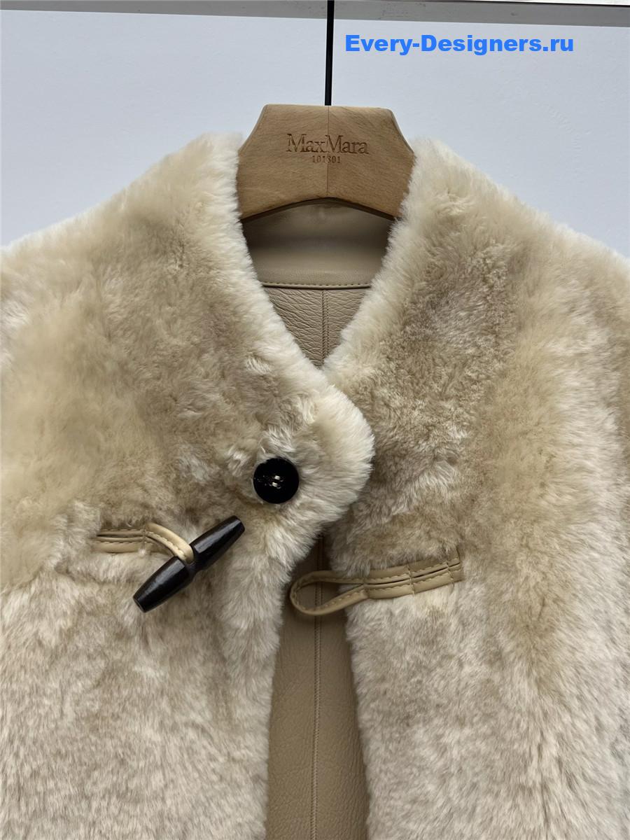 Vanitoo mid-length shearling coat