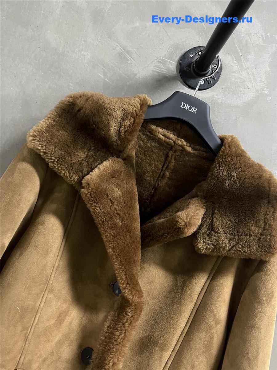 D10r shearling coat