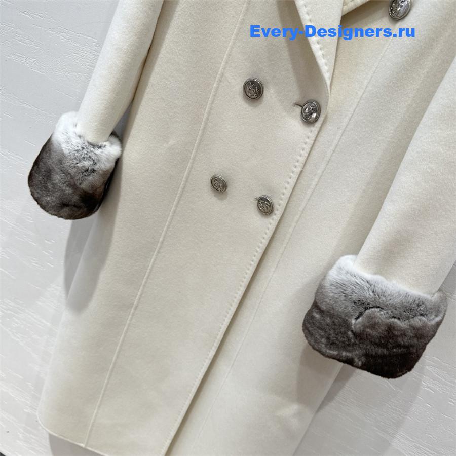 D10r double-breasted cashmere coat