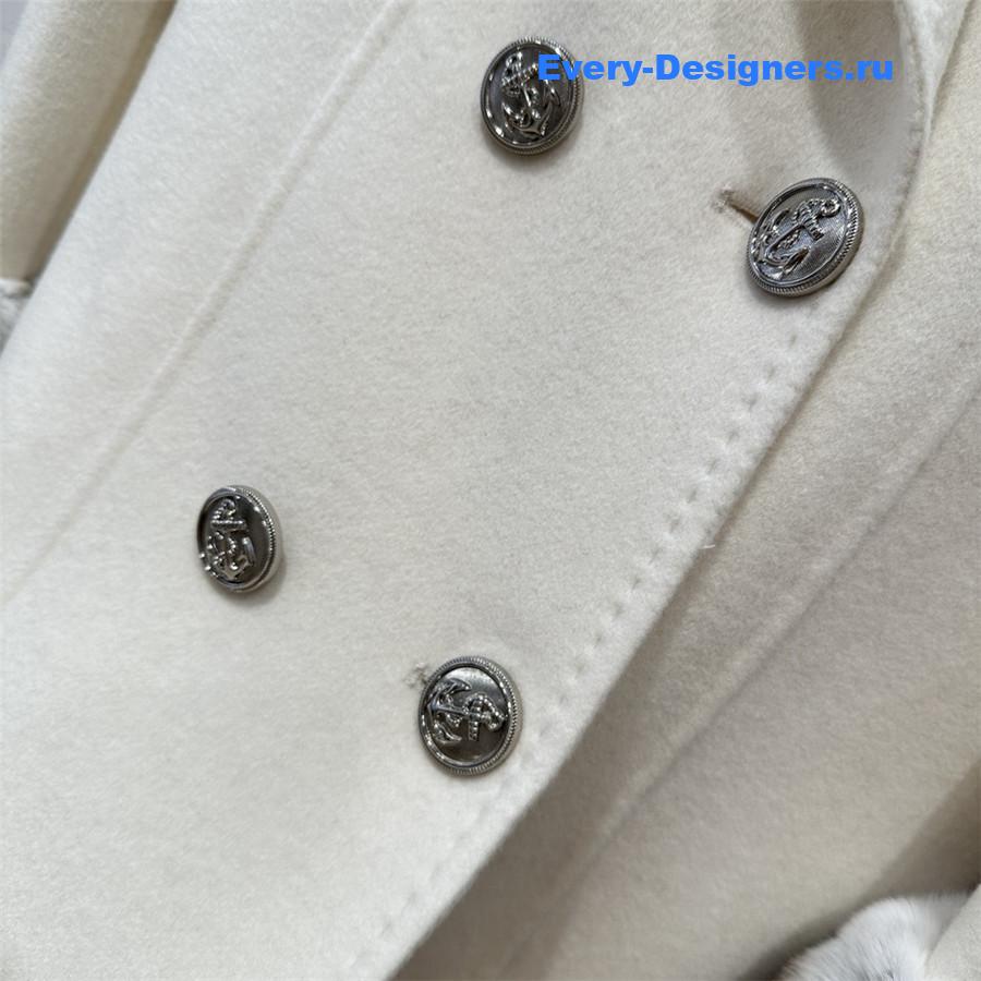D10r double-breasted cashmere coat
