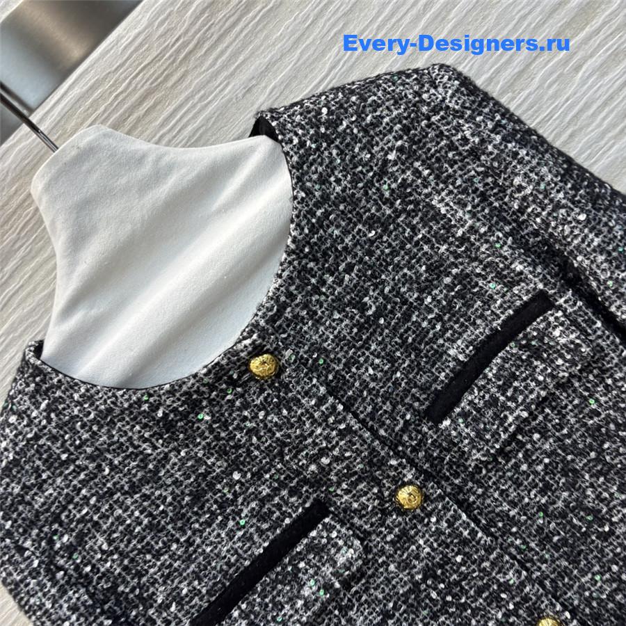 Ce1i*e crew neck cropped coat