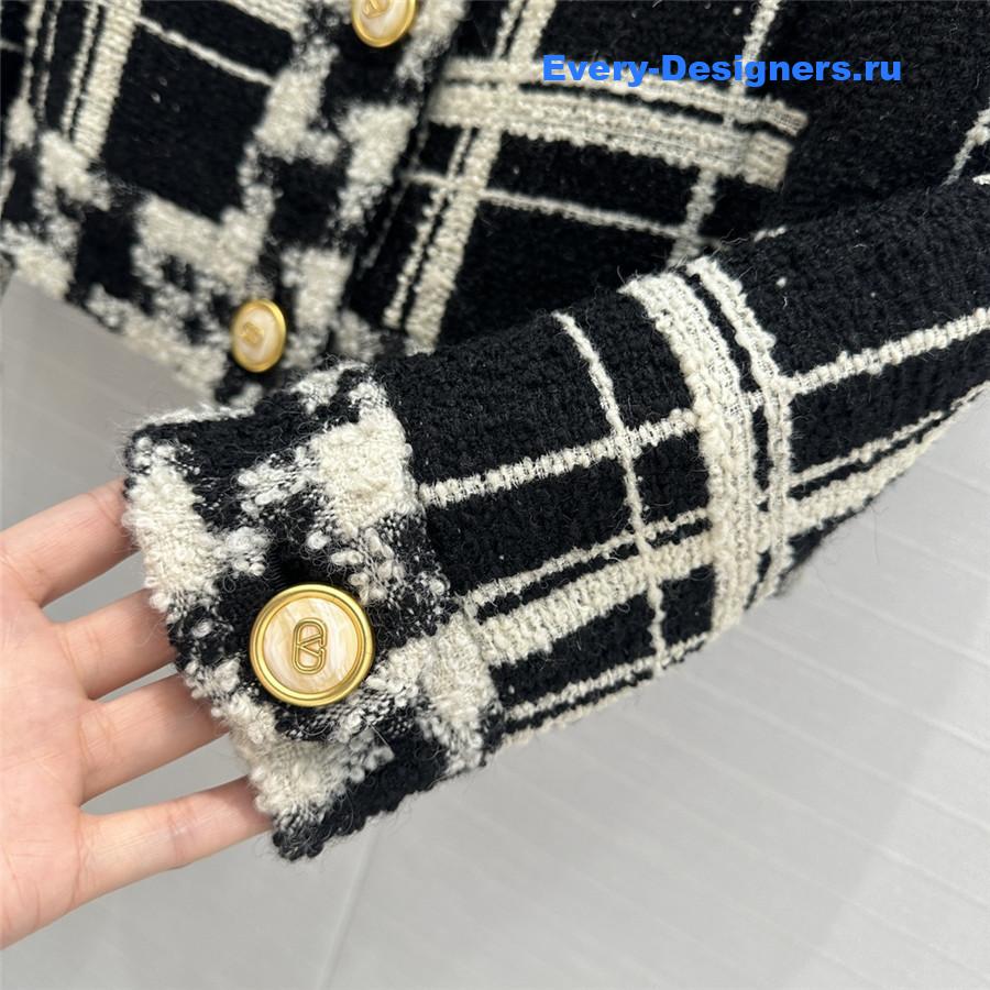 Va1e*ntin0 tweed stand collar jacket