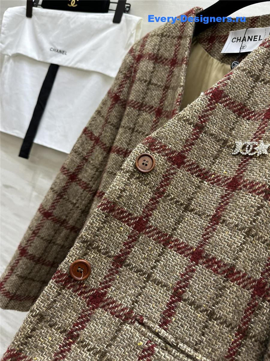 Ch**el v-neck wool blazer