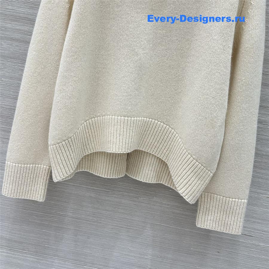 L0r0 P1ana white cashmere turtleneck sweater