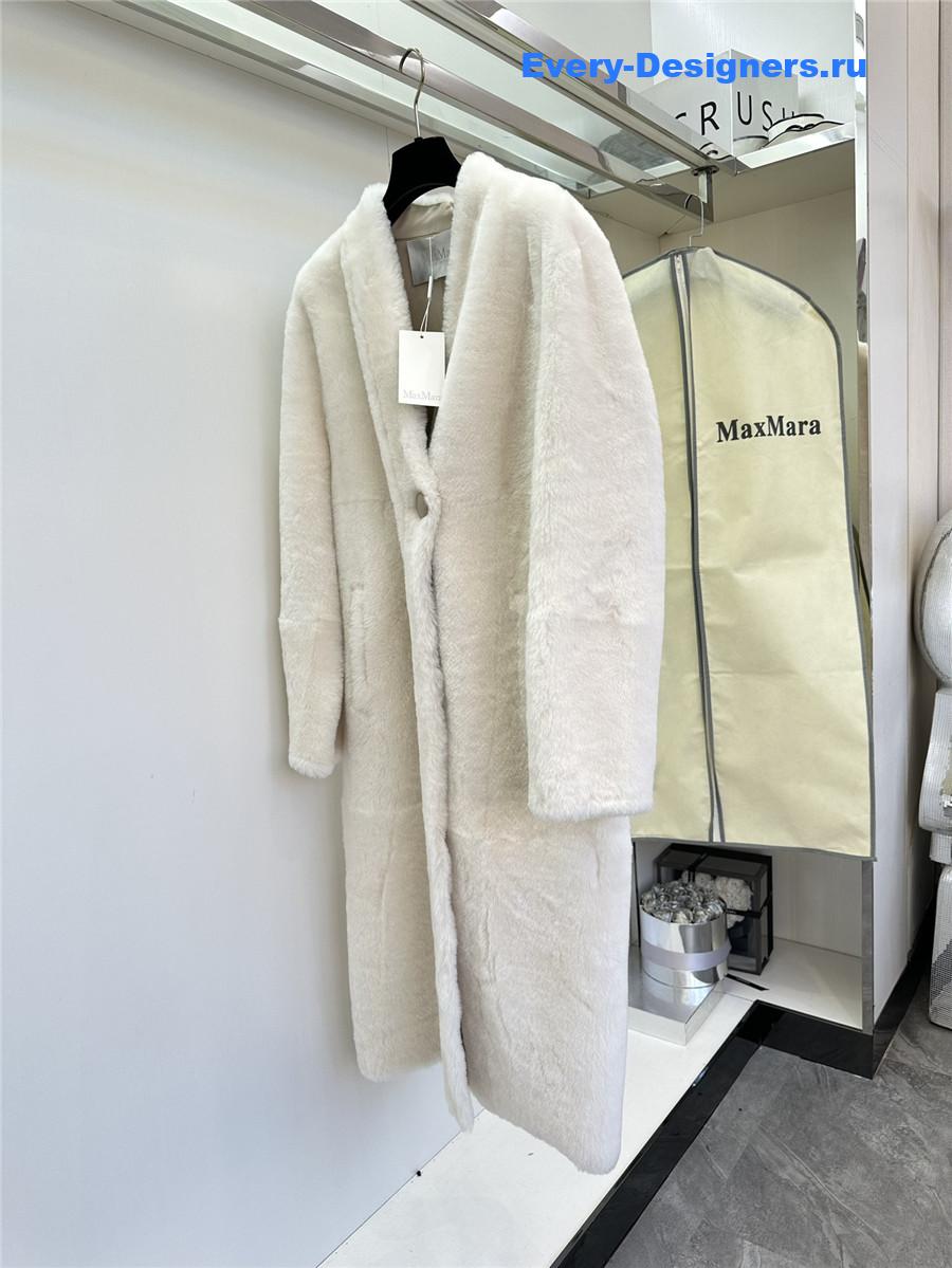 Vanitoo Long Trench Fur Coat