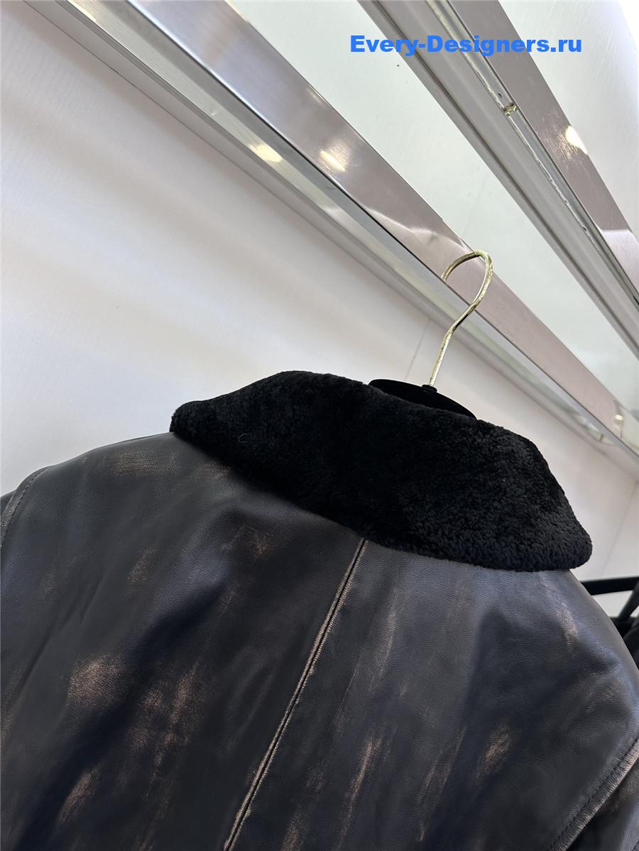 Y51 bomber jacket