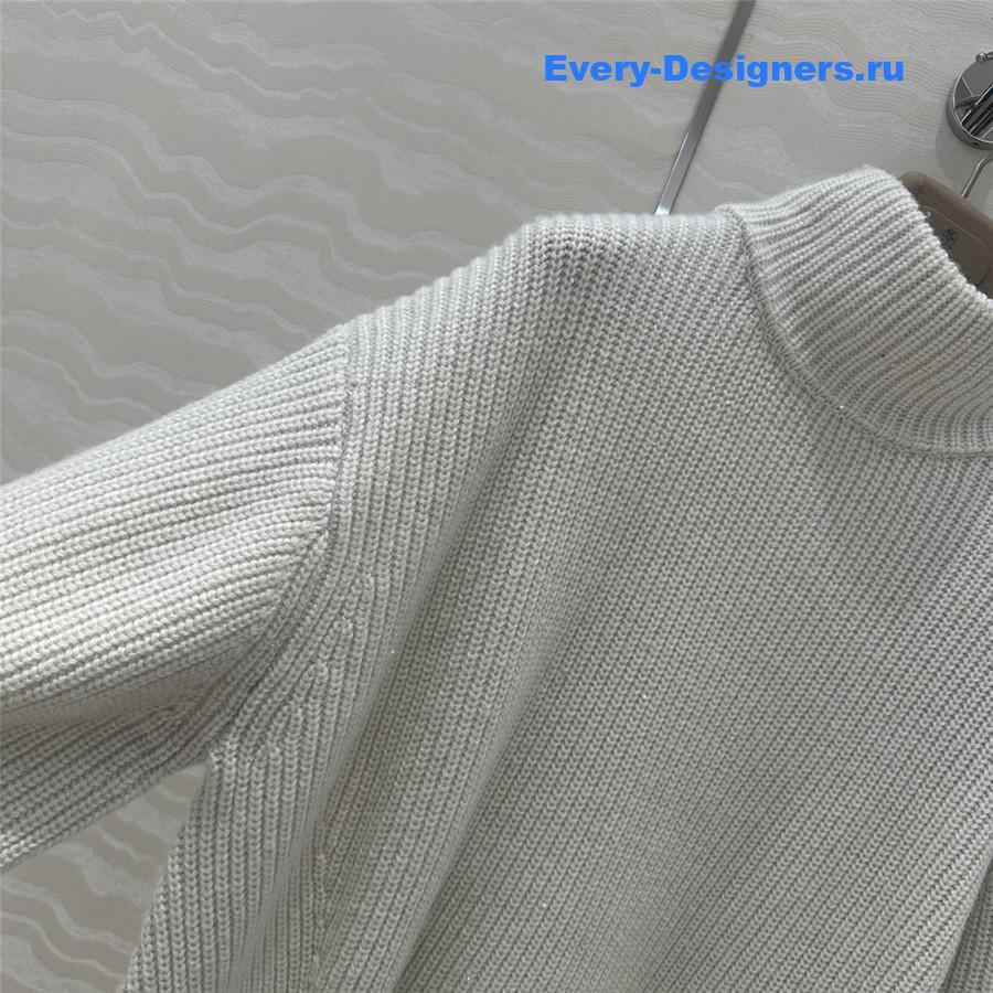 BC Turtleneck Cashmere Sweater off-white