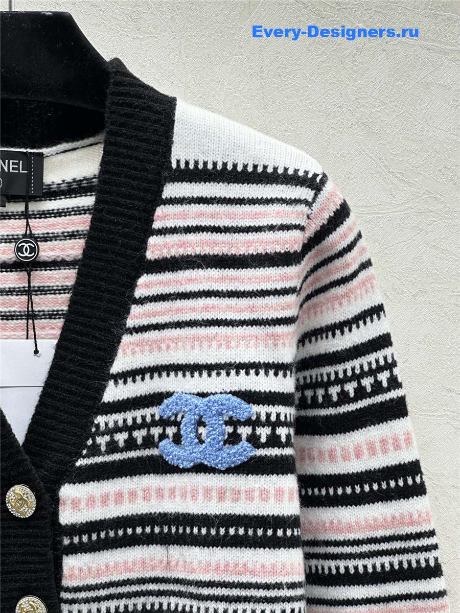 Ch**el logo multicolor stripe wool cardigan