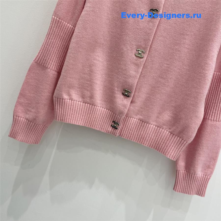 Ch**el vintage cashmere cardigan pink