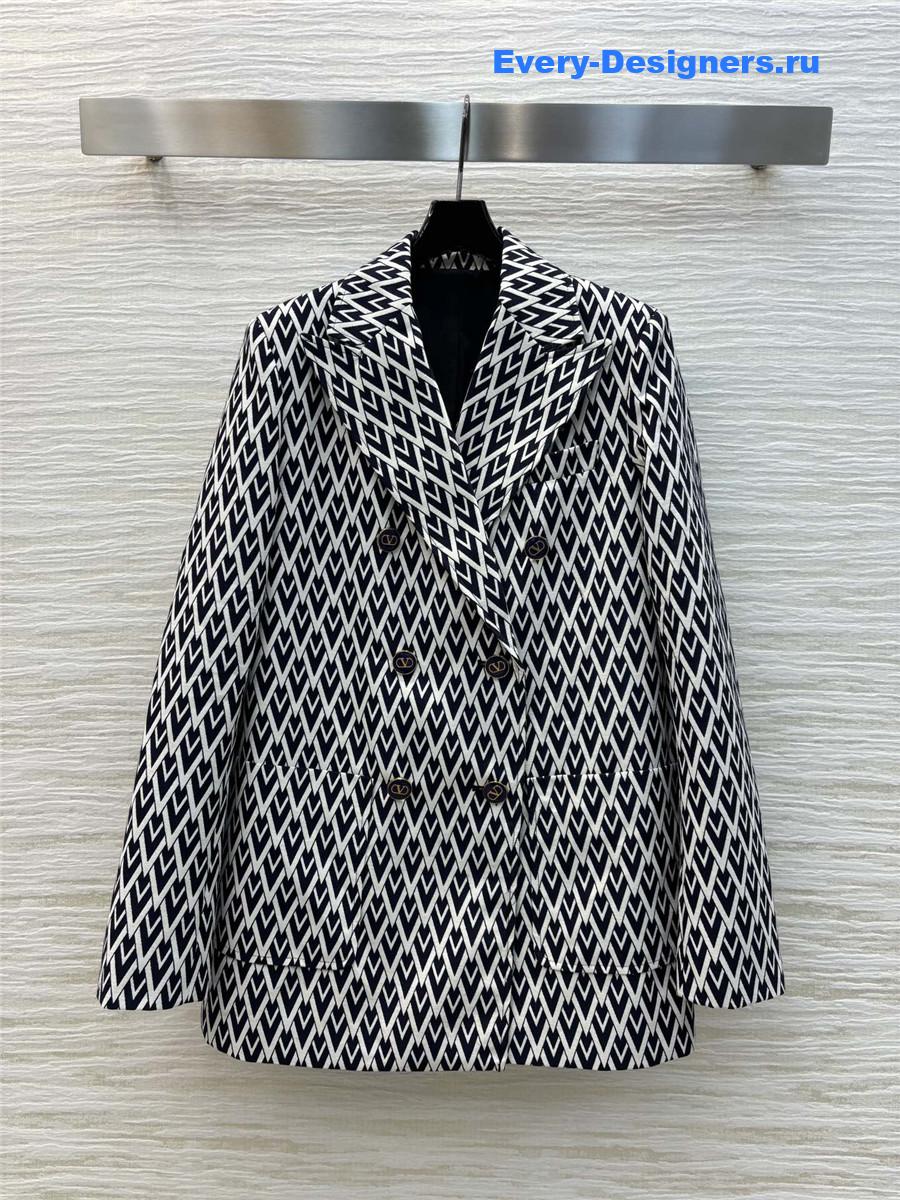 Va1e*ntin0 jacquard wool coat
