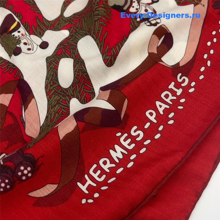 H**me5 velvet shawl