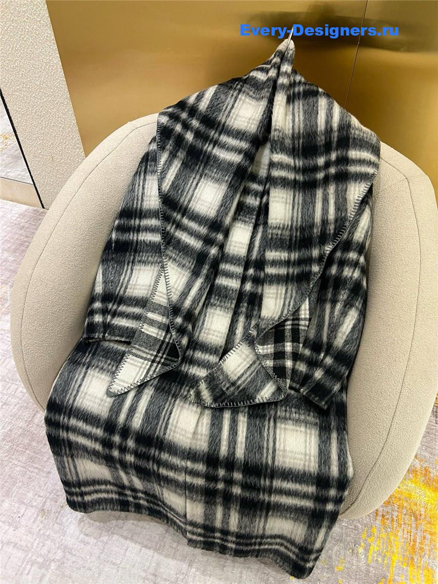 L0ew* classic check coat